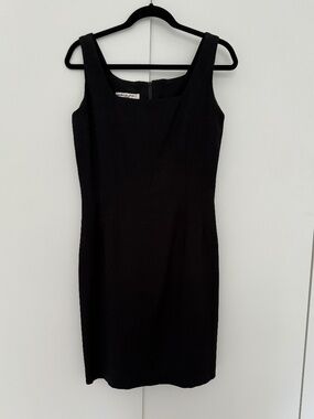 Vintage Patricia Jones Black Shift Dress - Size 10